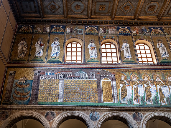 Basilica di S. Apollinare Nuevo, Ravenna